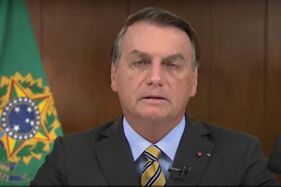 Foto de Bolsonaro durante o pronunciamento oficial em cadeia de rádio e tv no dia 2 de junho de 2021